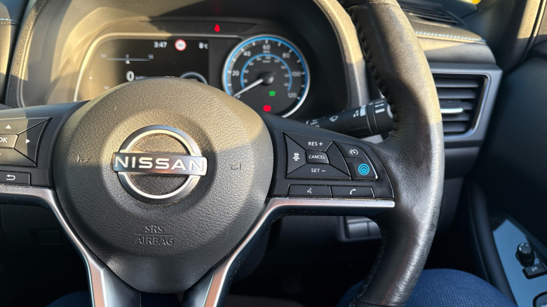 Nissan LEAF 110kW Tekna 39kWh 5dr Auto Electric Hatchback